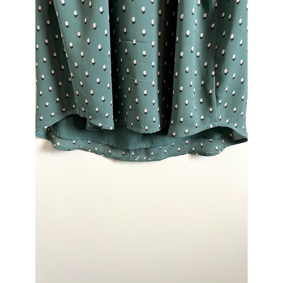 LOFT Petites Green Flower Print Spaghetti Strap Blouse with Vanity Button - Picture 12 of 16